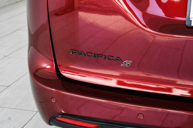 Used 2019 Chrysler Pacifica Touring-L w/ S Appearance Package FWD image 48