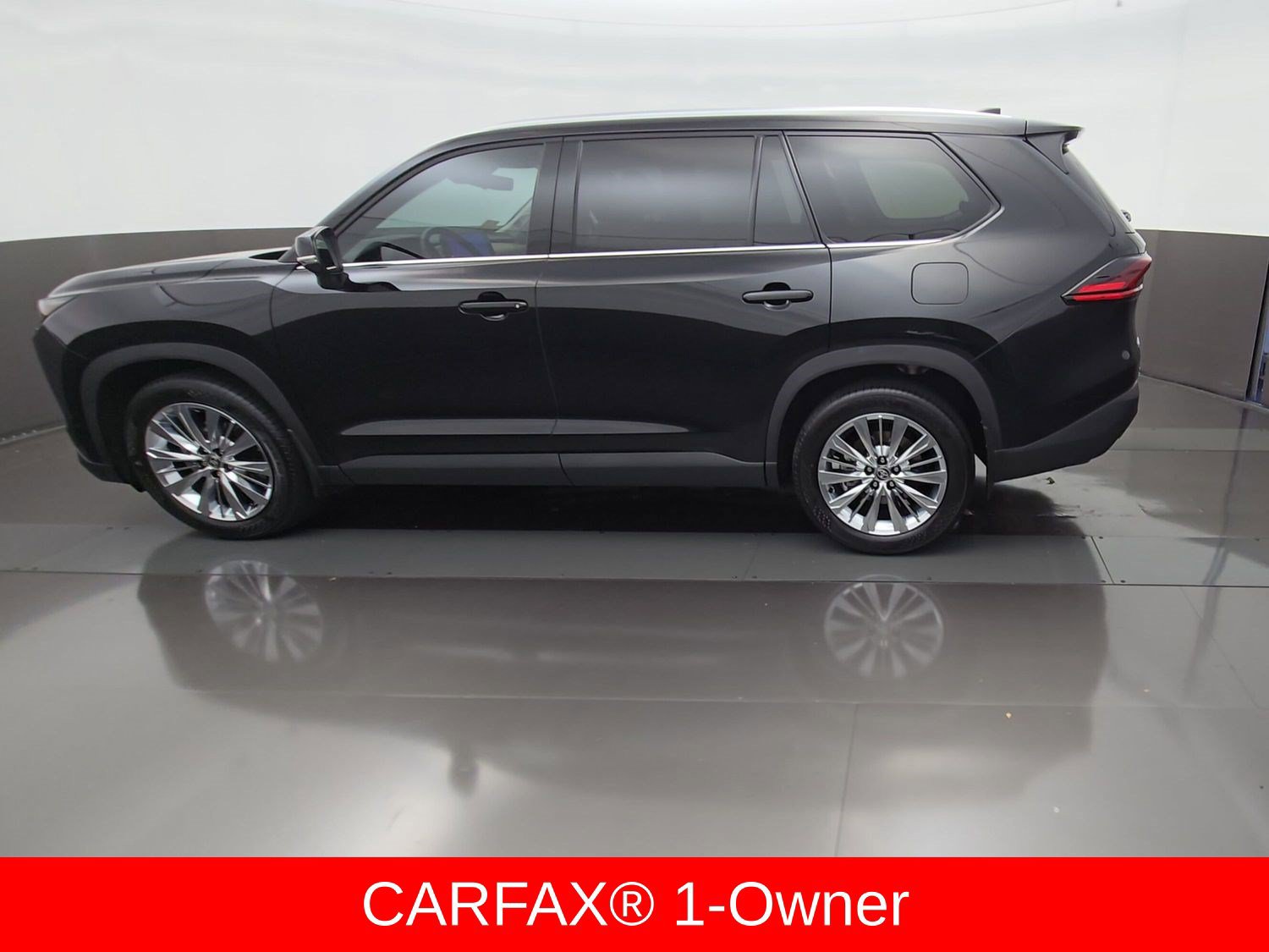 Certified 2026 Toyota Grand Highlander AWD image 5