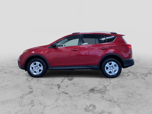 Used 2015 Toyota RAV4 LE image 7