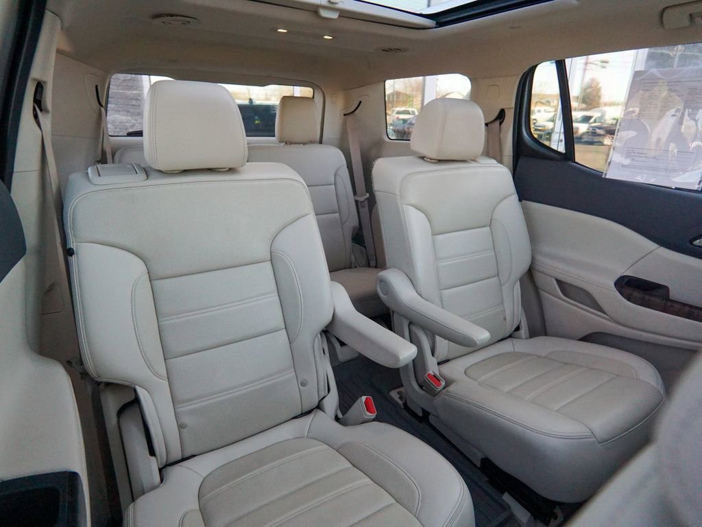 Used 2020 GMC Acadia Denali w/ LPO, Floor Liner Package AWD/4WD image 38