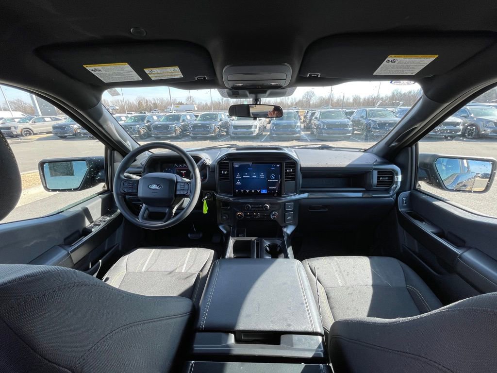 Used 2025 Ford F150 STX w/ Equipment Group 200A RWD image 21