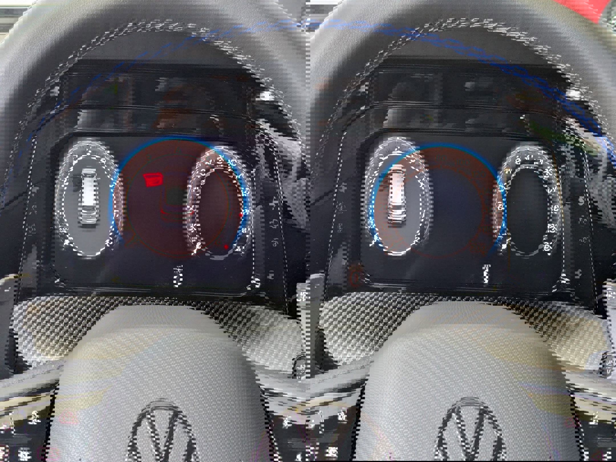 New 2025 Volkswagen Golf R Black Edition image 20