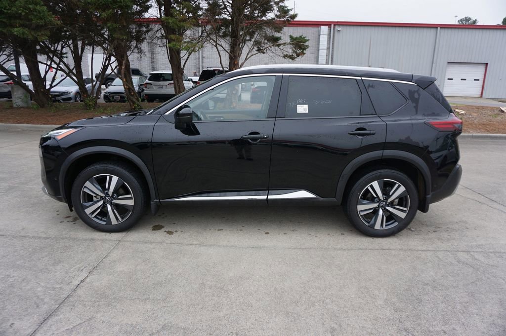 Used 2023 Nissan Rogue Platinum image 19