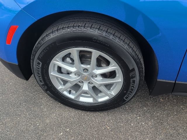 Certified 2024 Chevrolet Equinox LT w/ LPO, Floor Liner Package FWD image 14