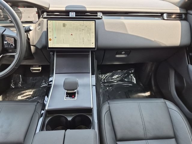 Used 2026 Land Rover Range Rover Velar Dynamic SE AWD/4WD image 13