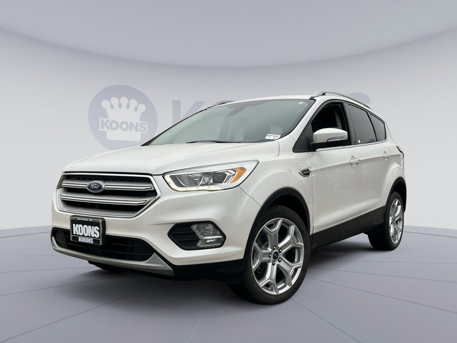 Used 2017 Ford Escape Titanium image 1