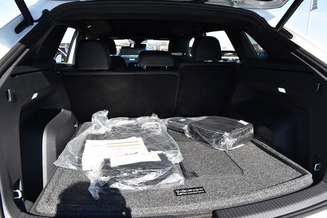 New 2026 Volkswagen Atlas Cross Sport SE image 25