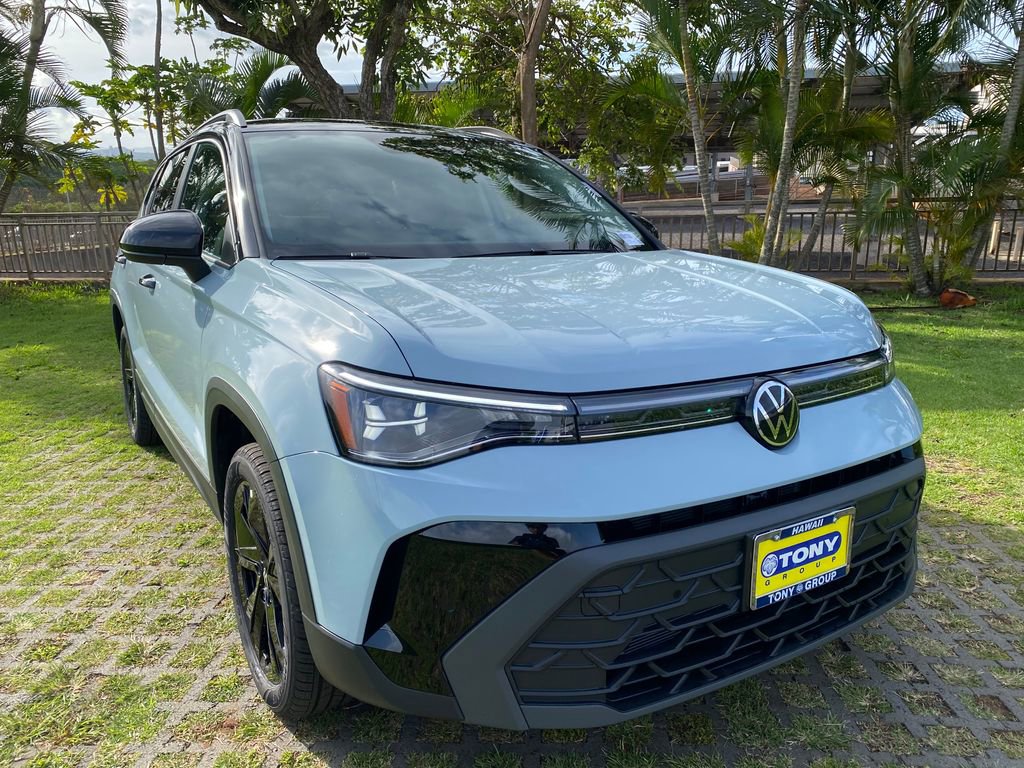 New 2026 Volkswagen Taos SE FWD image 19
