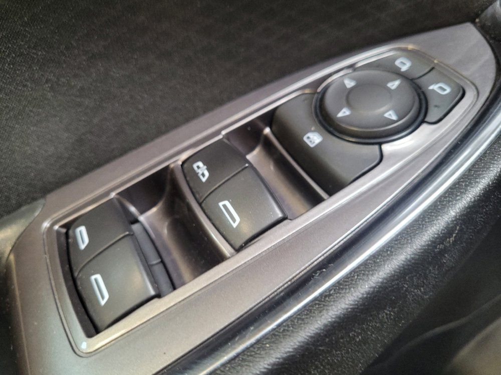 Used 2021 Chevrolet Malibu LT FWD image 27