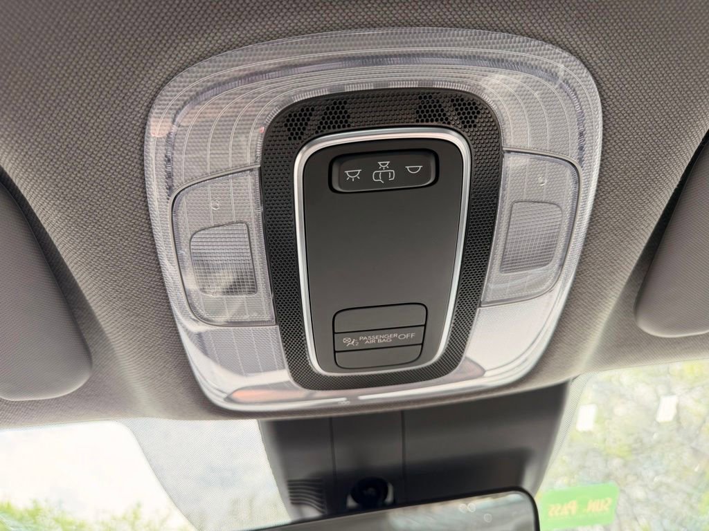 Certified 2023 Hyundai Elantra SE FWD image 24