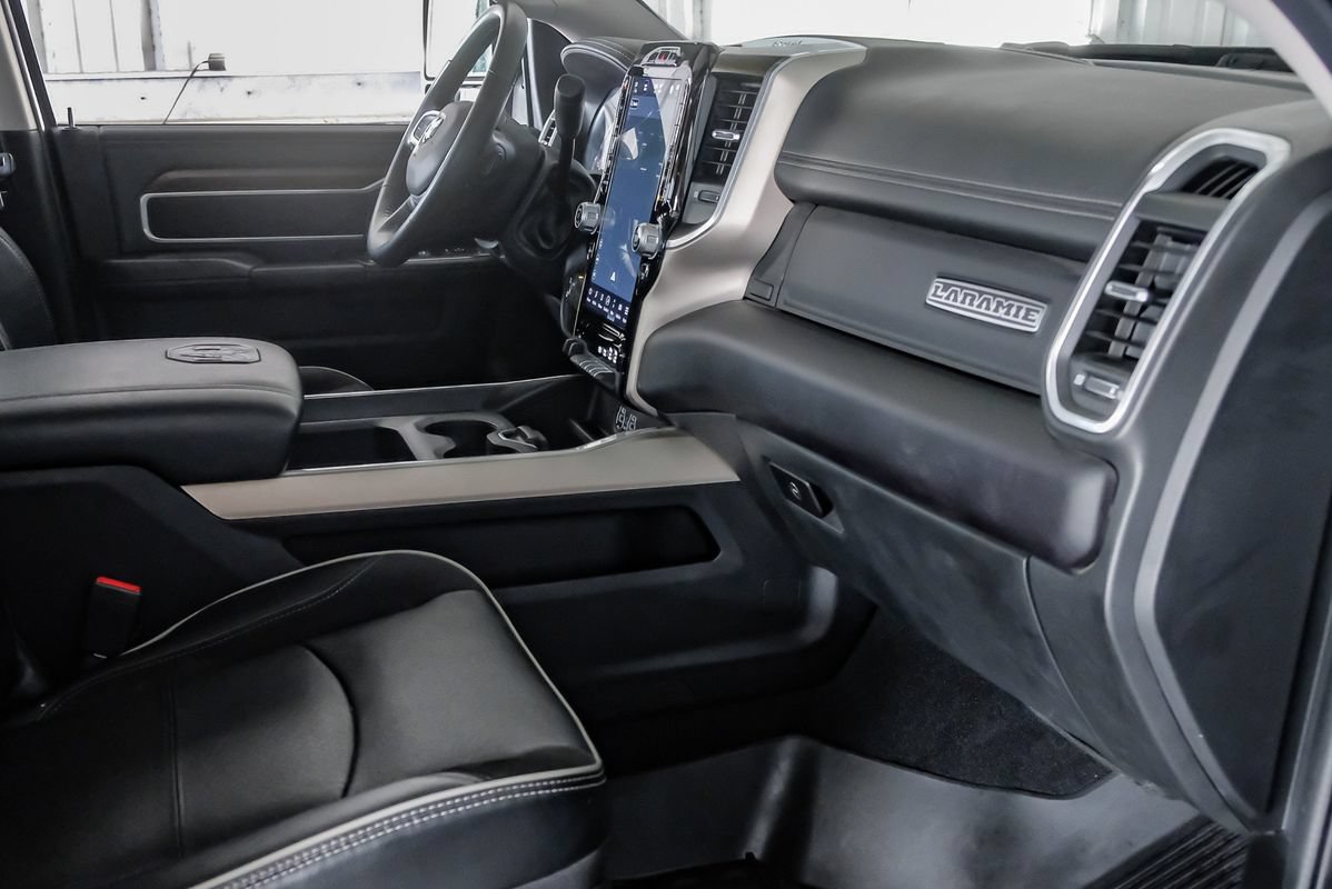 Used 2023 RAM 2500 Laramie AWD/4WD image 12