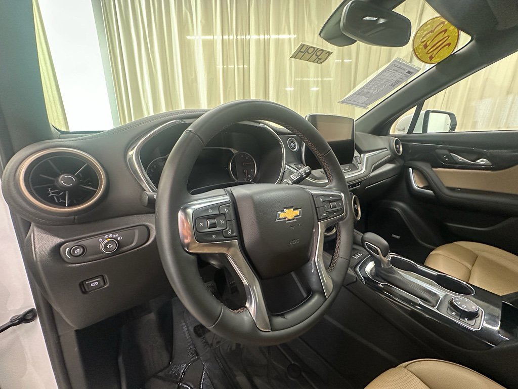 Certified 2023 Chevrolet Blazer Premier w/ Enhanced Convenience Package image 23
