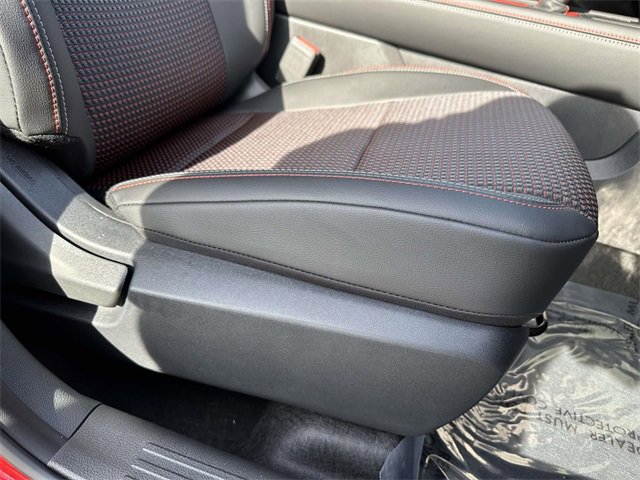 New 2026 Nissan Kicks SR w/ Cold Weather Package image 9