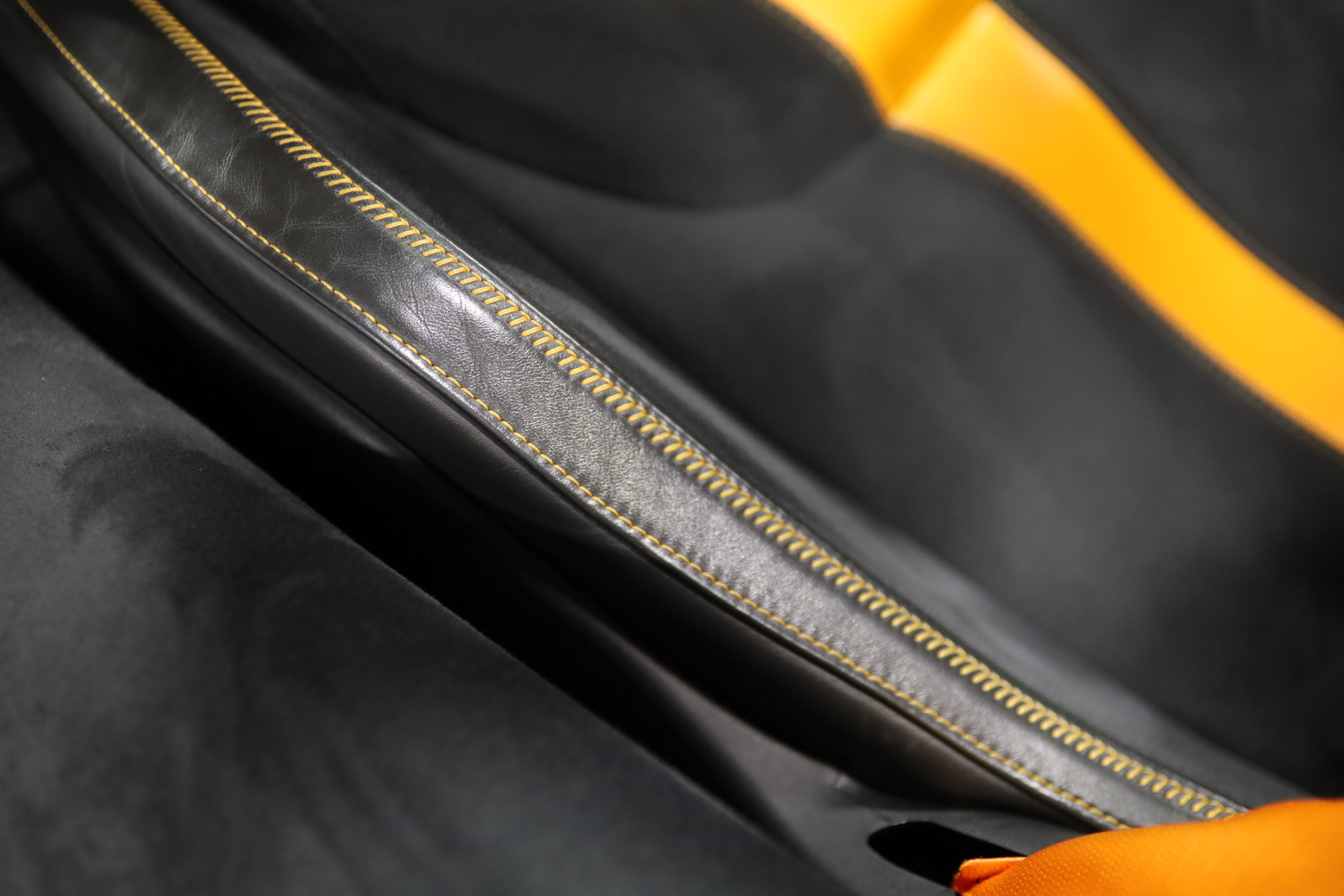 Used 2019 McLaren 720S Performance RWD image 17