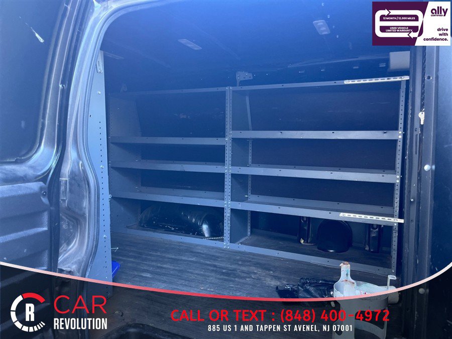 Used 2022 Chevrolet Express 2500 w/ Driver Convenience Package RWD image 9