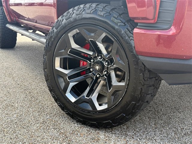 Used 2020 Chevrolet Silverado 1500 LTZ w/ LTZ Plus Package image 33