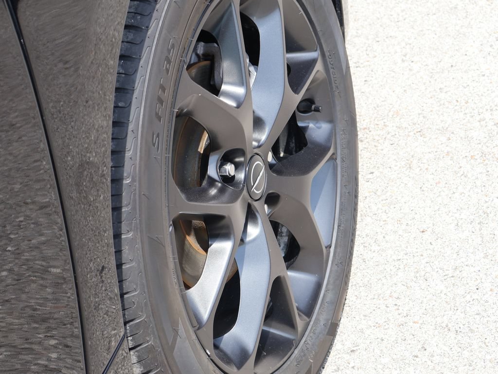 Used 2025 Chrysler Pacifica Limited FWD image 42