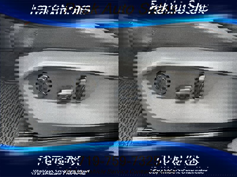 Used 2024 Volkswagen Tiguan Wolfsburg Edition AWD/4WD image 15