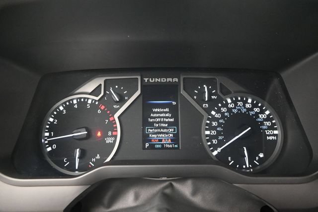 Used 2022 Toyota Tundra SR5 w/ SR5 Convenience Package AWD/4WD image 8