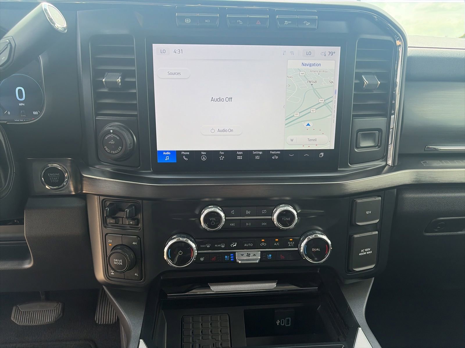 Used 2023 Ford F250 Lariat w/ Sport Appearance Package AWD/4WD image 21