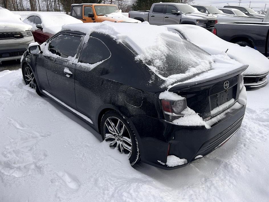 Used 2015 Scion tC image 4