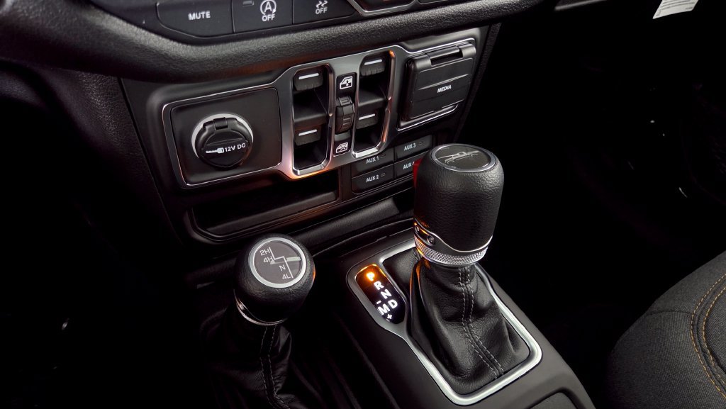 New 2026 Jeep Gladiator Sport AWD/4WD image 22
