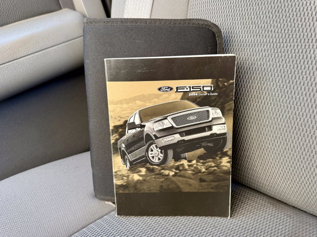 Used 2004 Ford F150 XLT AWD/4WD image 26