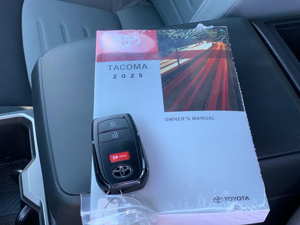 New 2025 Toyota Tacoma TRD Off-Road image 9