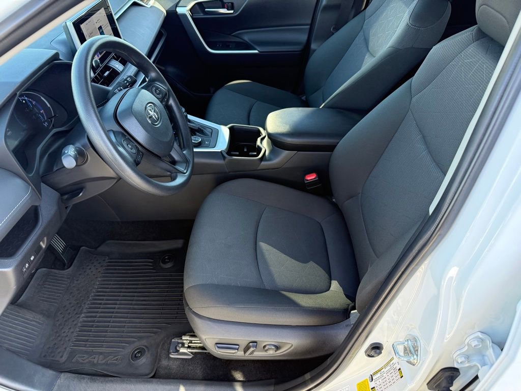 Certified 2025 Toyota RAV4 XLE AWD/4WD image 12