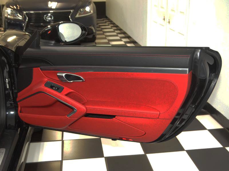 Used 2019 Porsche 718 Boxster S RWD image 24