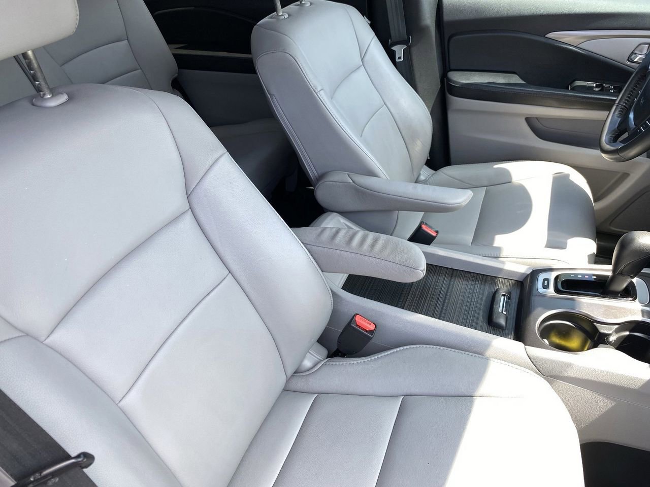Used 2018 Honda Pilot EX-L image 11