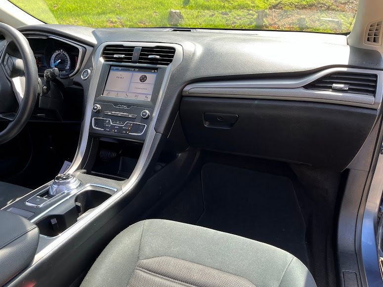 Used 2019 Ford Fusion SE image 34