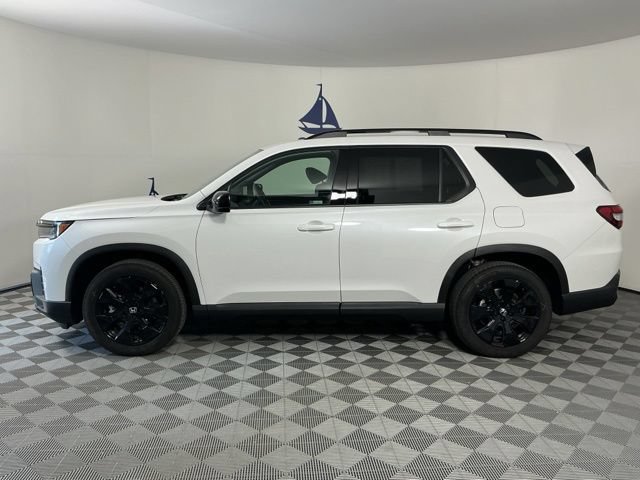 Used 2026 Honda Pilot Black Edition image 4