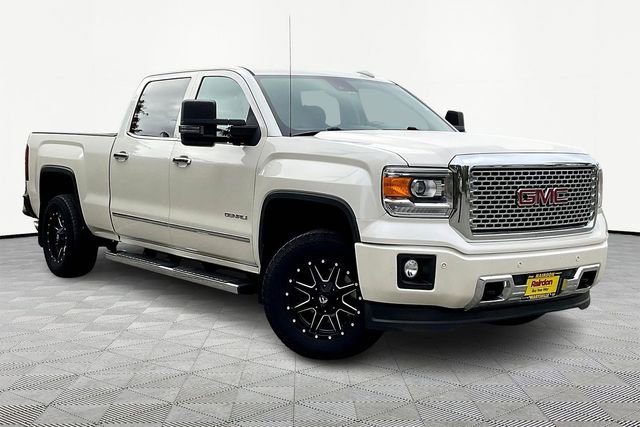 Used 2015 GMC Sierra 1500 Denali w/ Driver Alert Package