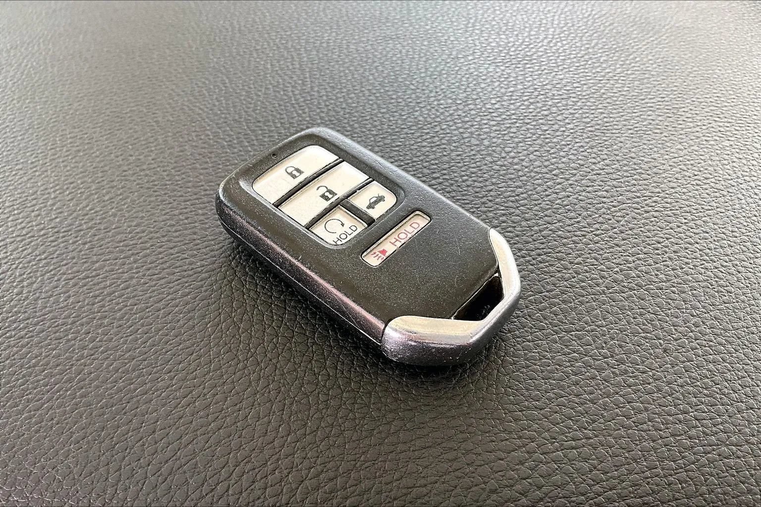 Used 2016 Honda Accord EX-L image 31