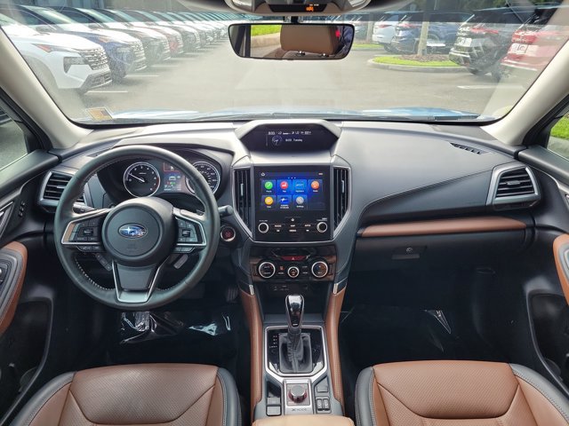 Used 2024 Subaru Forester Touring AWD/4WD image 11