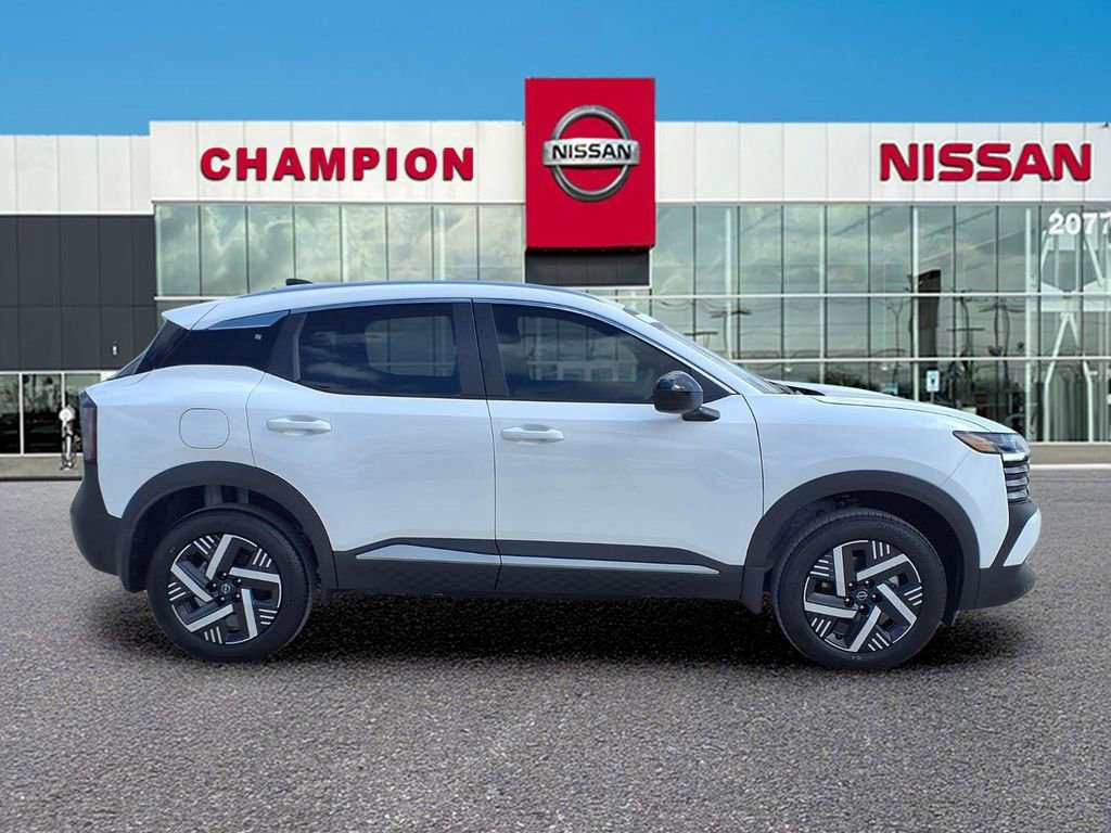 New 2026 Nissan Kicks SV w/ SV Premium Package image 7