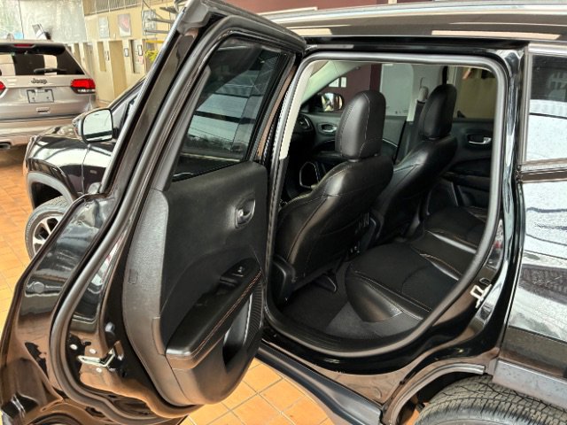 Used 2019 Jeep Compass Limited w/ Safety & Security Group image 24