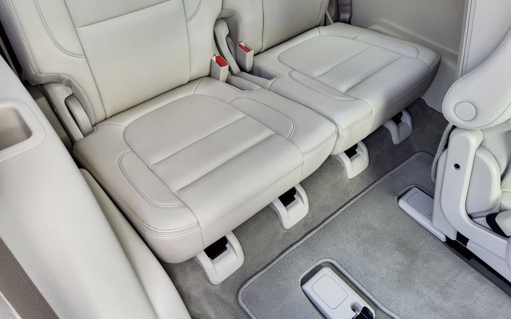 Used 2023 GMC Acadia Denali w/ Denali Technology Package AWD/4WD image 39