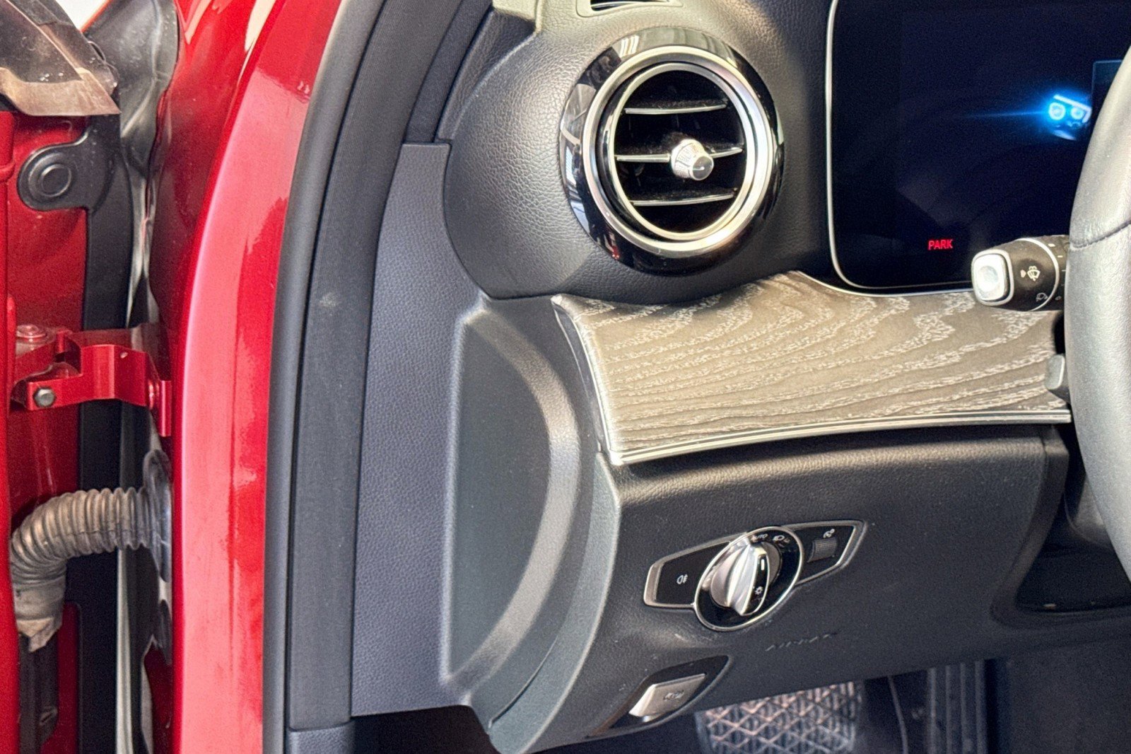 Used 2021 Mercedes-Benz E 350 Sedan w/ Premium Package image 10