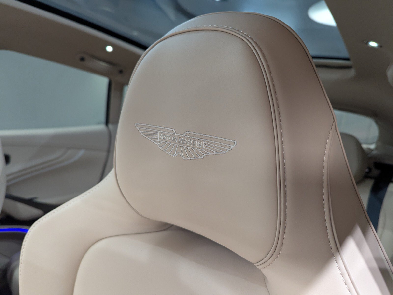 New 2026 Aston Martin DBX 707 AWD/4WD image 5