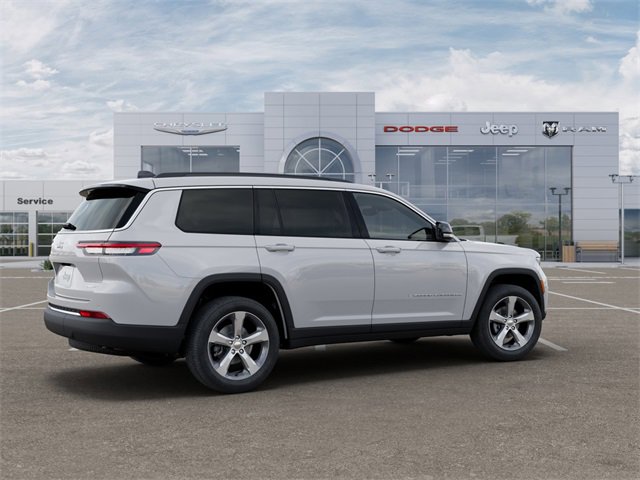 New 2025 Jeep Grand Cherokee L Limited w/ Trailer Tow Package image 4