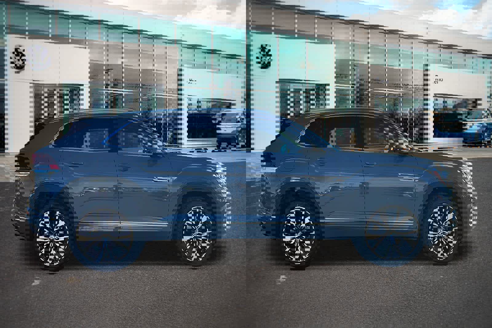 New 2026 Volkswagen Atlas Cross Sport SEL Premium R-Line image 4