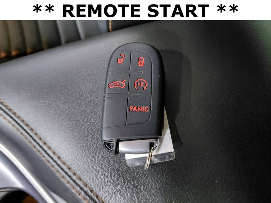 Used 2015 Dodge Challenger R/T Plus image 7