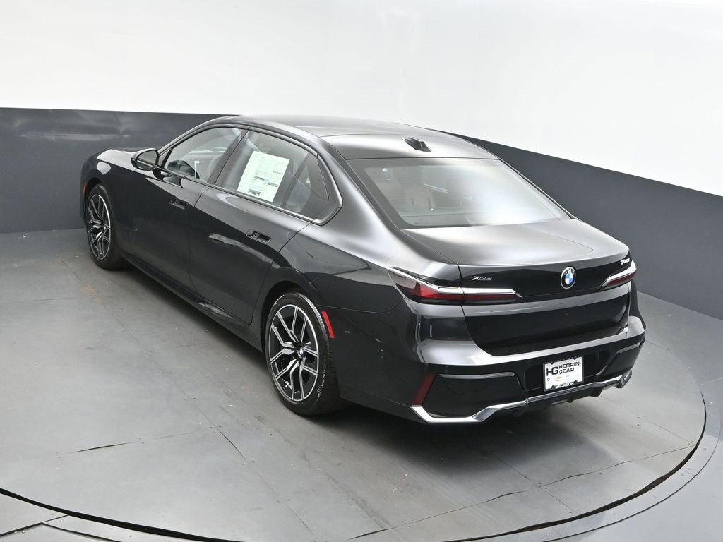 New 2026 BMW 740i xDrive w/ Executive Package image 16