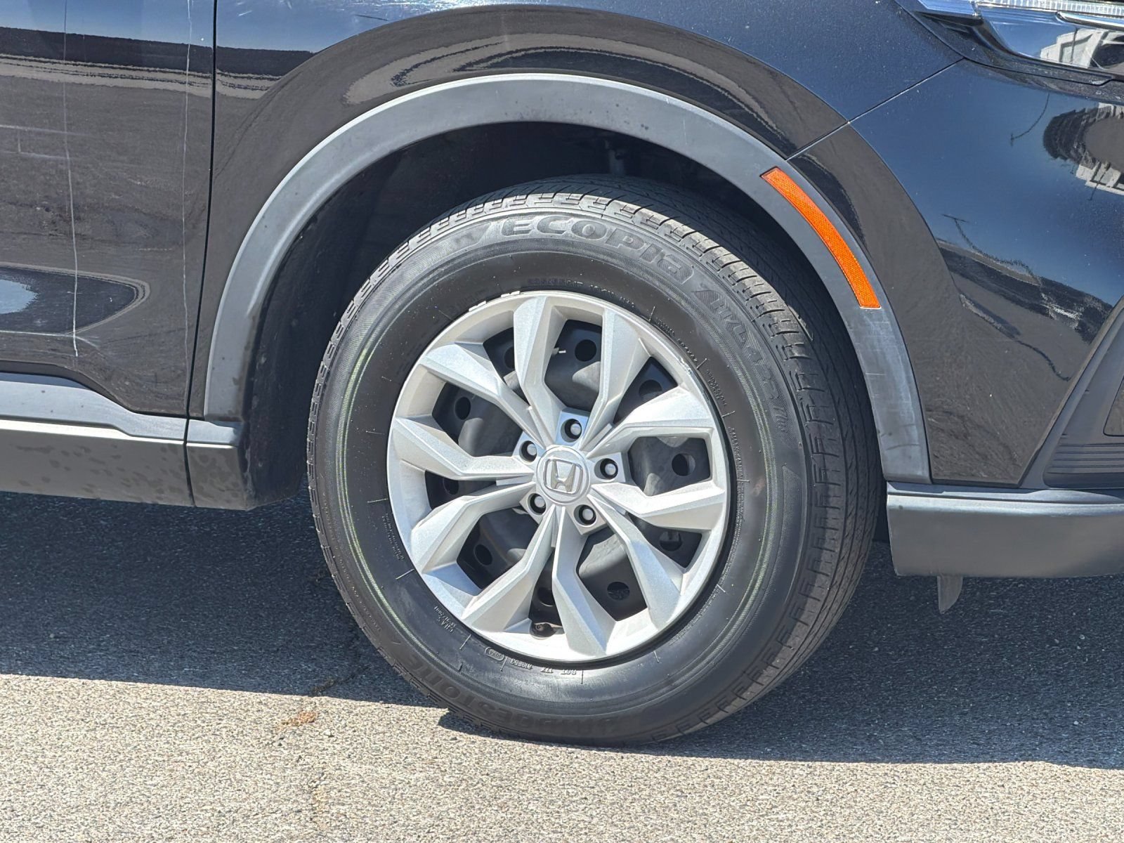 Used 2025 Honda CR-V LX image 34