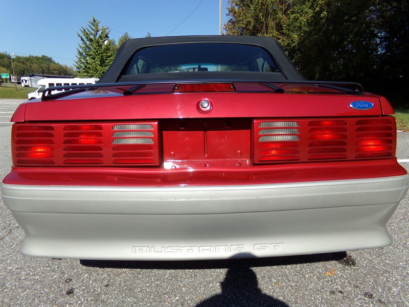 Used 1991 Ford Mustang GT RWD image 11