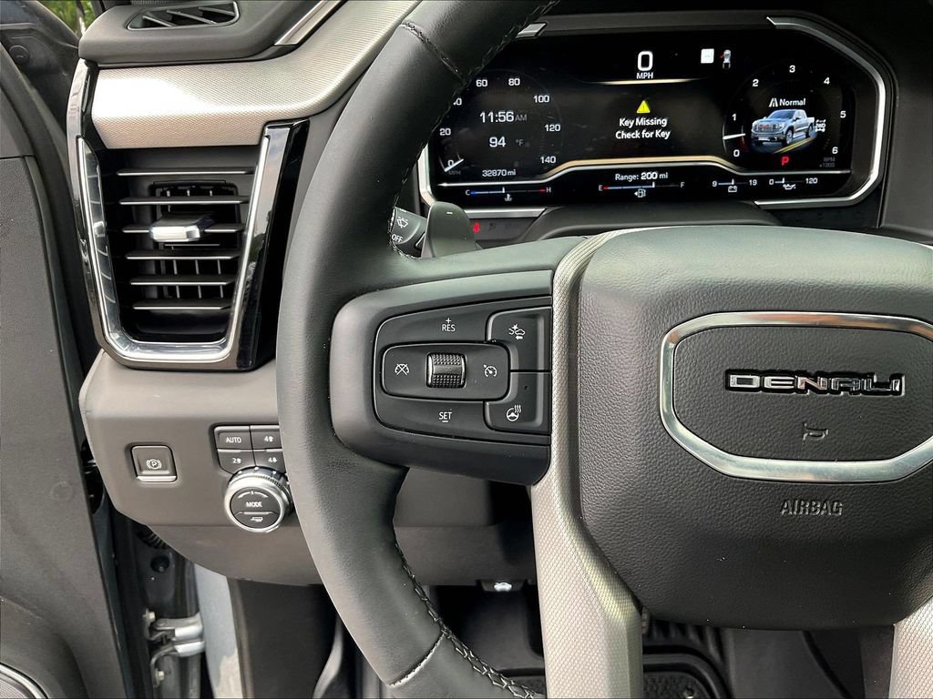 Used 2023 GMC Sierra 1500 Denali w/ Denali Reserve Package AWD/4WD image 14