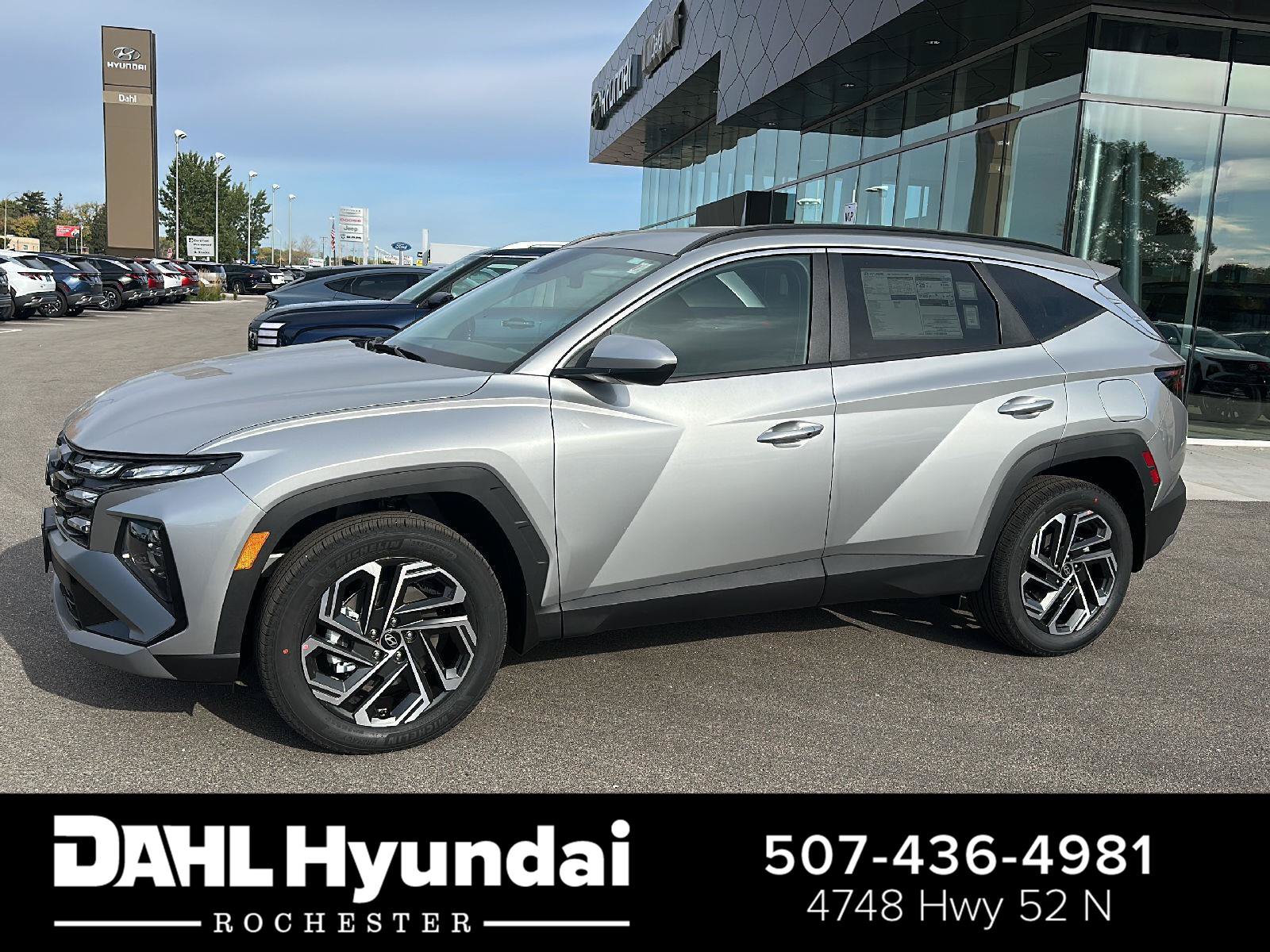 New 2026 Hyundai Tucson SEL Plus AWD/4WD image 1