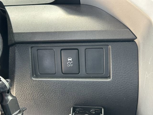 Used 2015 Toyota Tundra SR5 w/ SR5 Upgrade Package RWD image 24